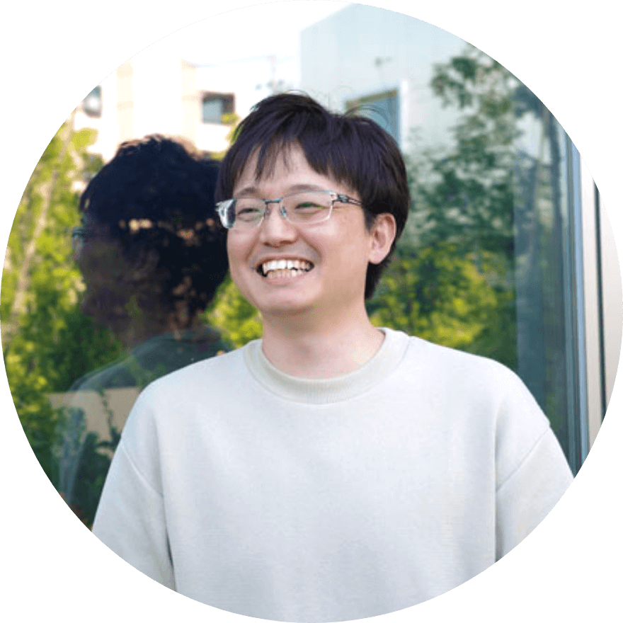 取締役総務部長　田中　渉